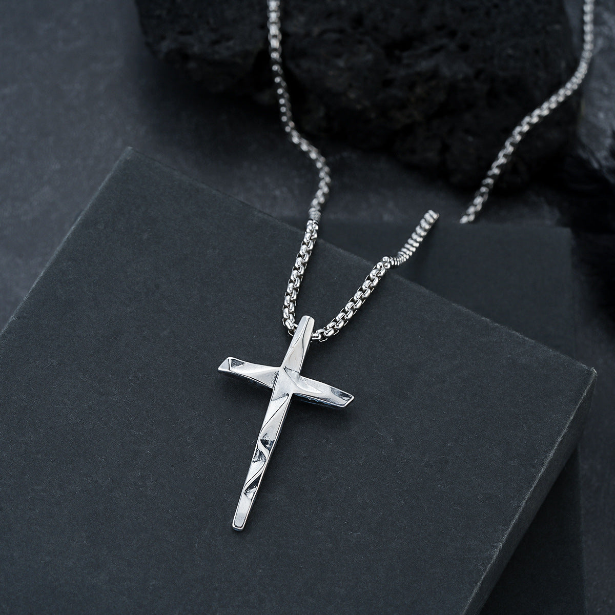 Wholesale boys'  trendy cross pendant necklace